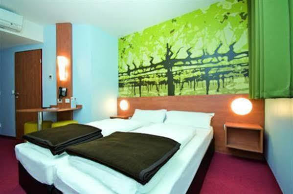 B&B Hotel Heilbronn Exterior foto